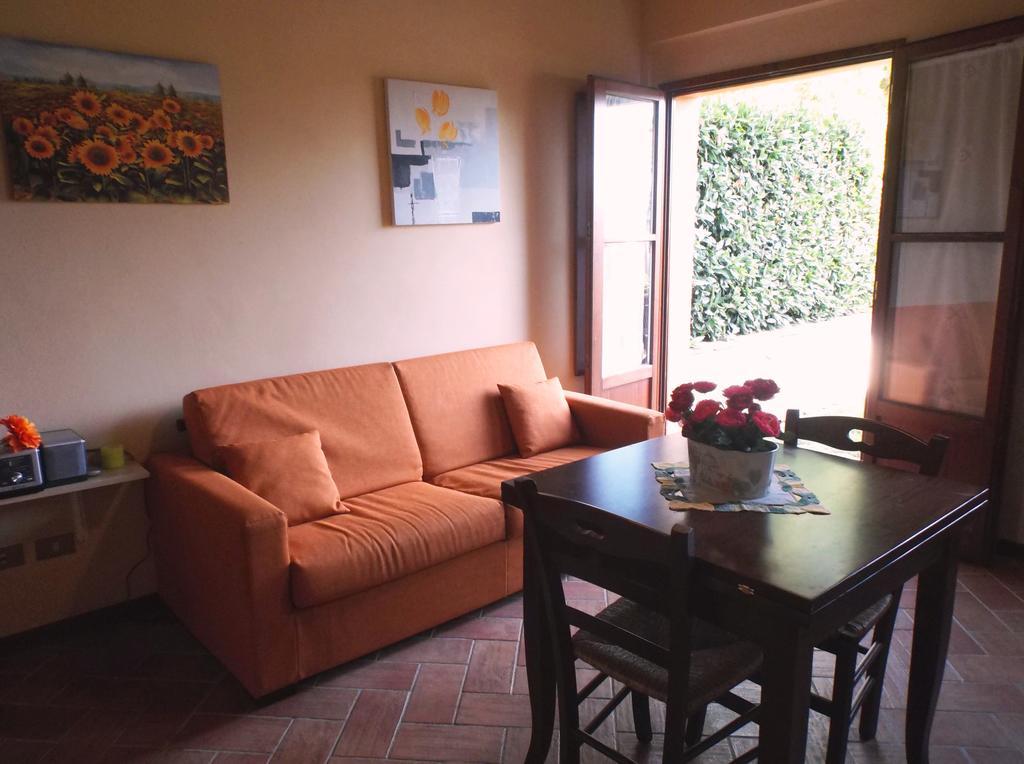 Apartments Borgo Toscano Gambassi Terme Zimmer foto