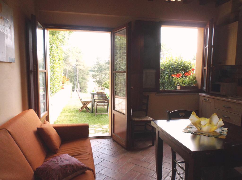 Apartments Borgo Toscano Gambassi Terme Zimmer foto